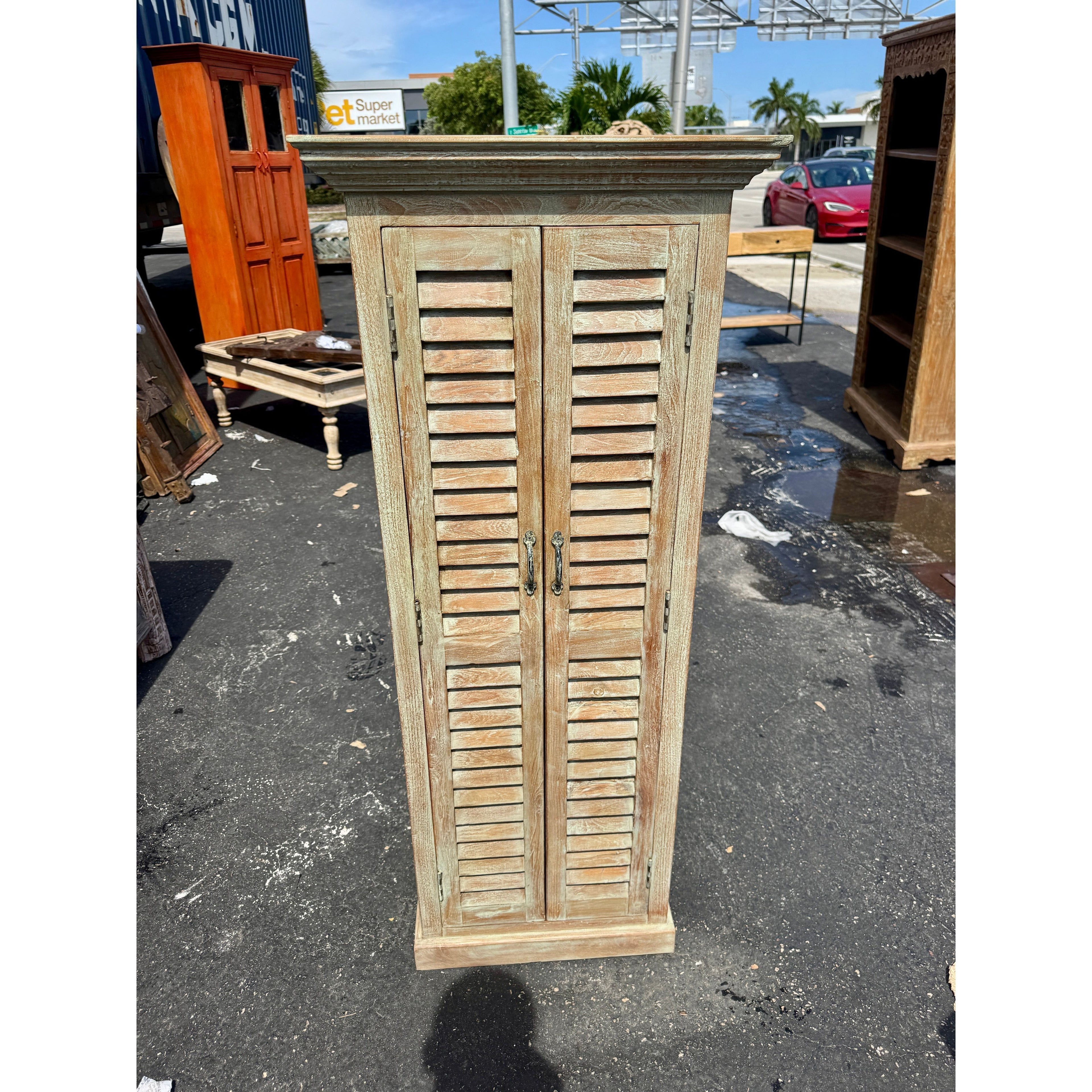 W/D Cabinet - 22 x 18 x 54 in India Sourcing
