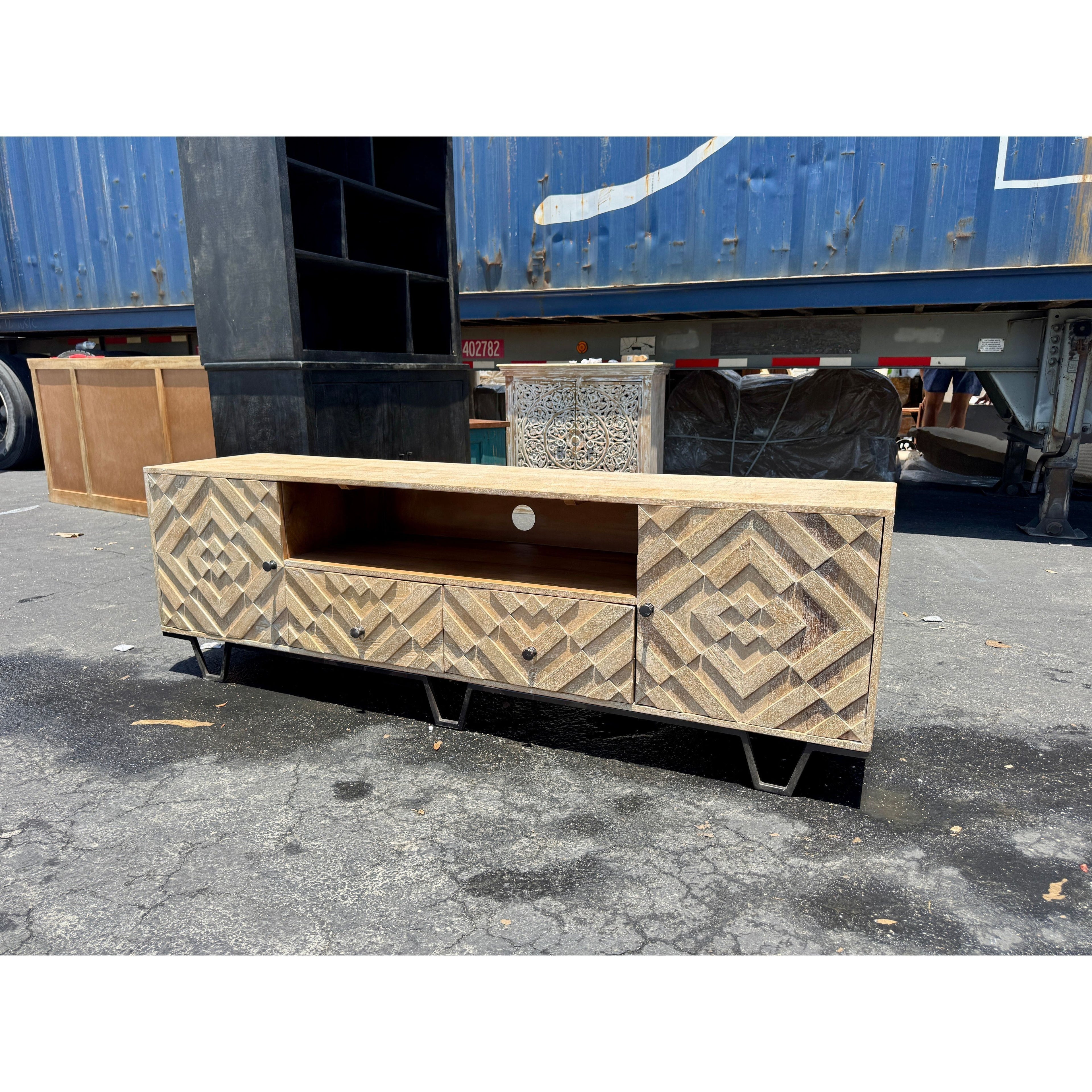 W/D Plazma - 64 x 18 x 24 in India Sourcing