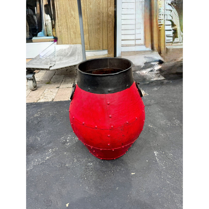 Iron Pot - 15 x 15 x 21 in India Sourcing