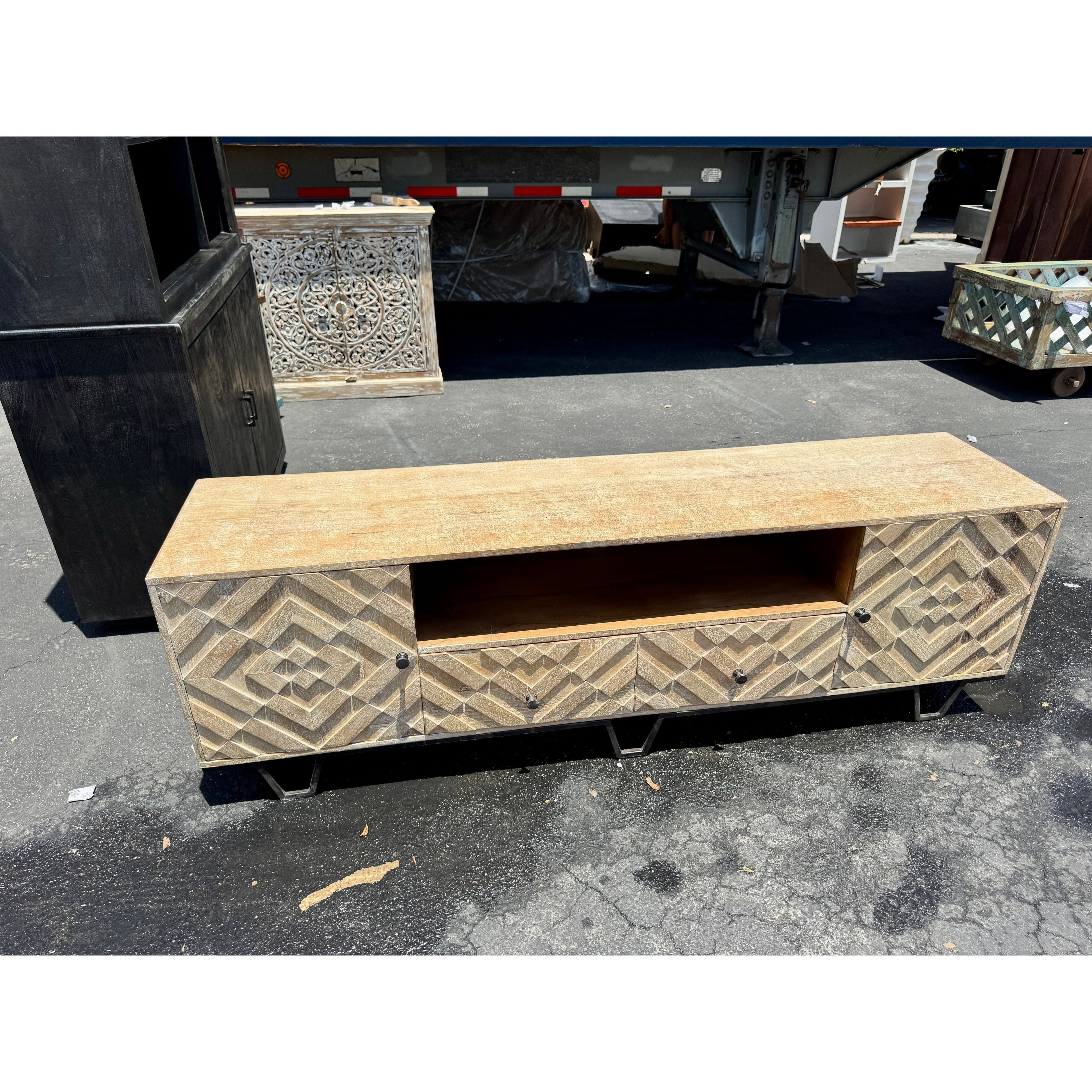 W/D Plazma - 64 x 18 x 24 in India Sourcing