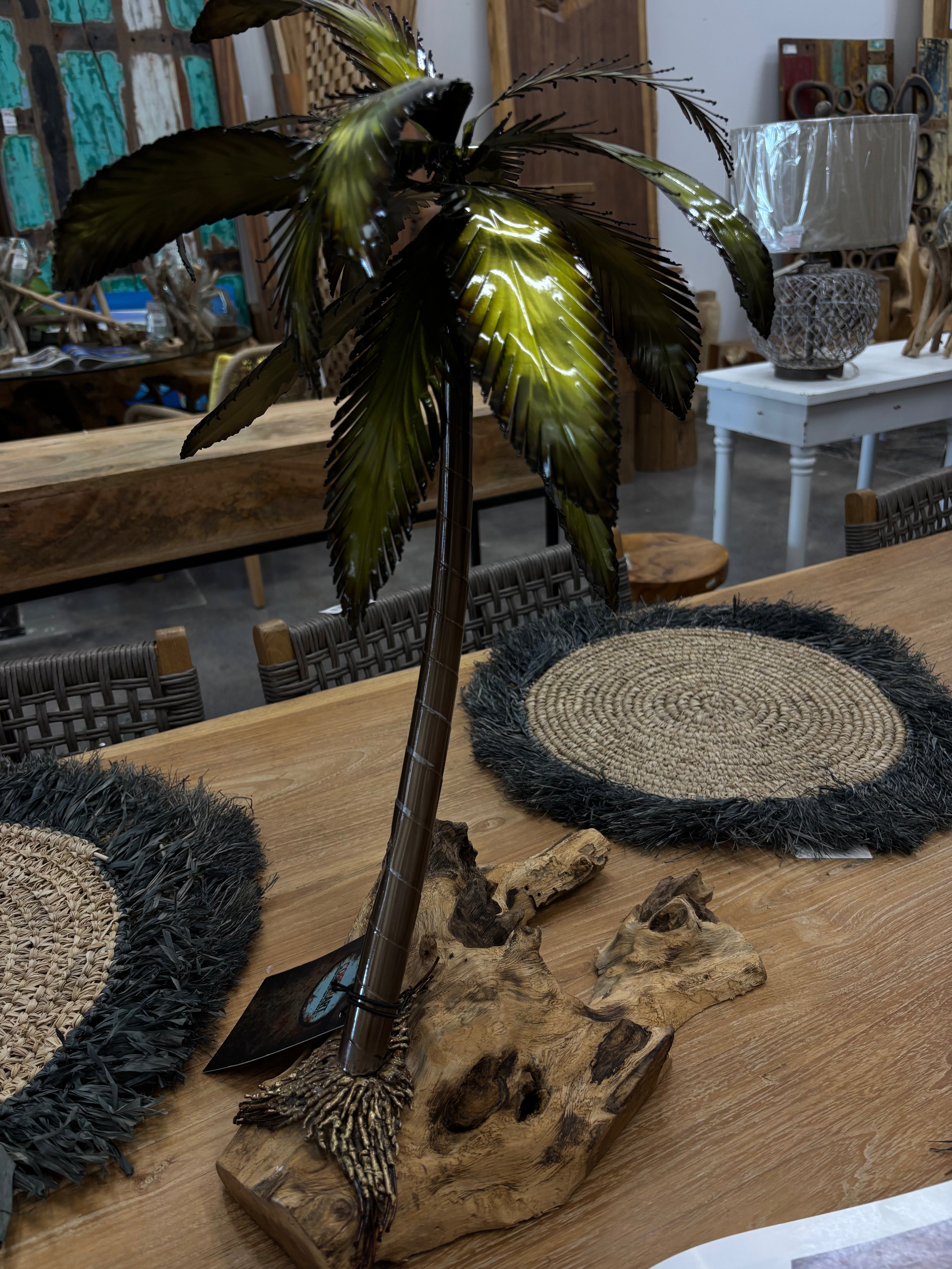Single Palm Tree on Gamal Base copperart