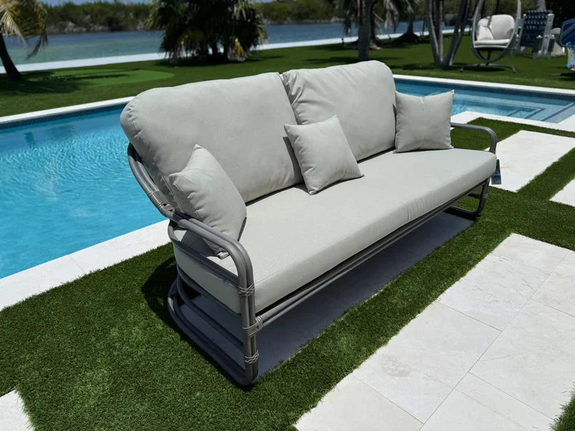 Dove 4-Piece Outdoor Set Panama Jack