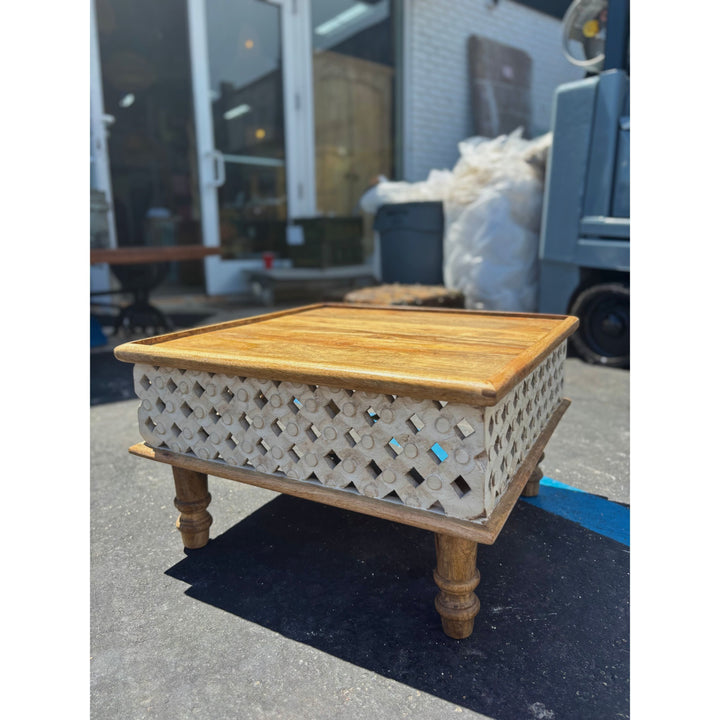 W/D Coffee Table - 24 x 24 x 15 in India Sourcing