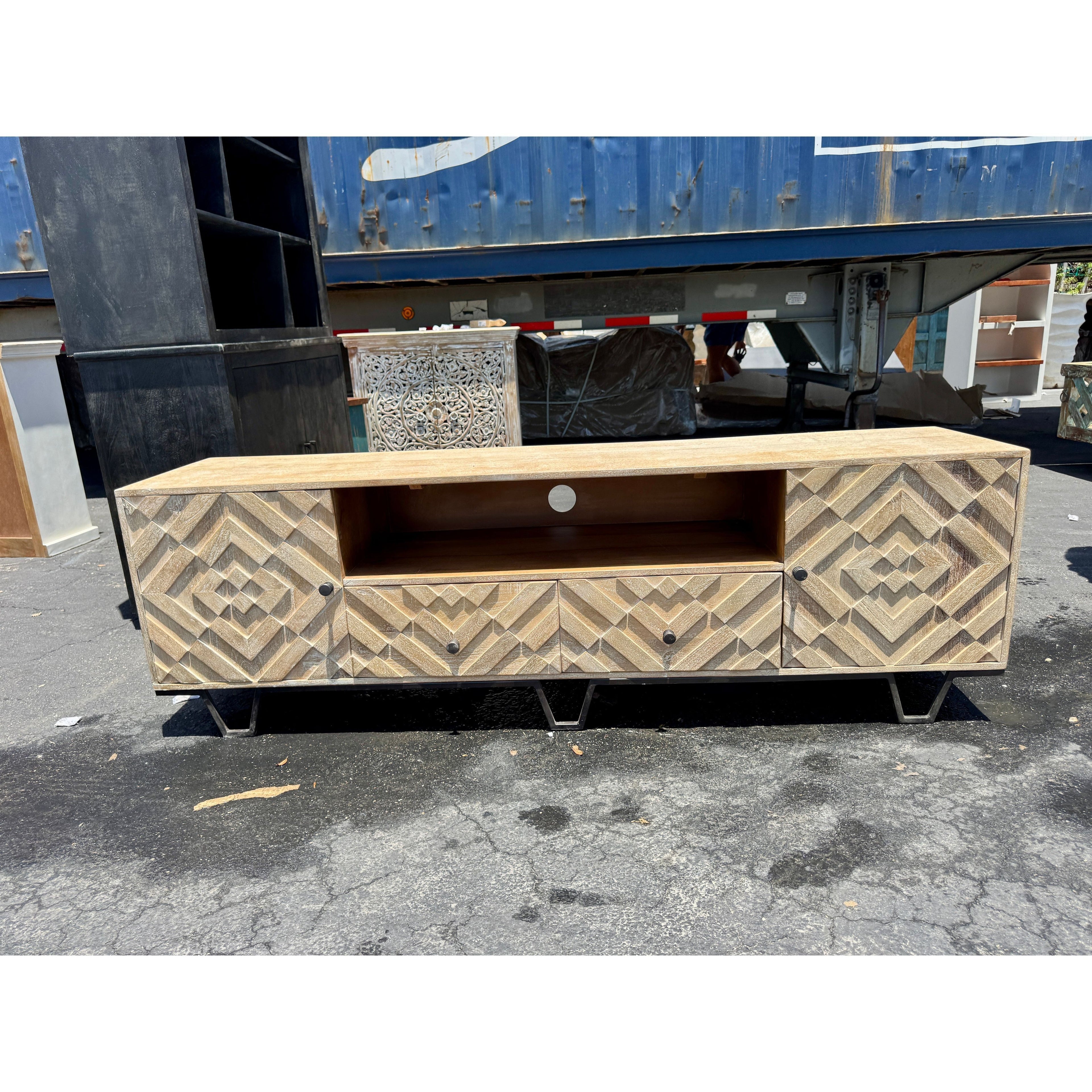 W/D Plazma - 64 x 18 x 24 in India Sourcing