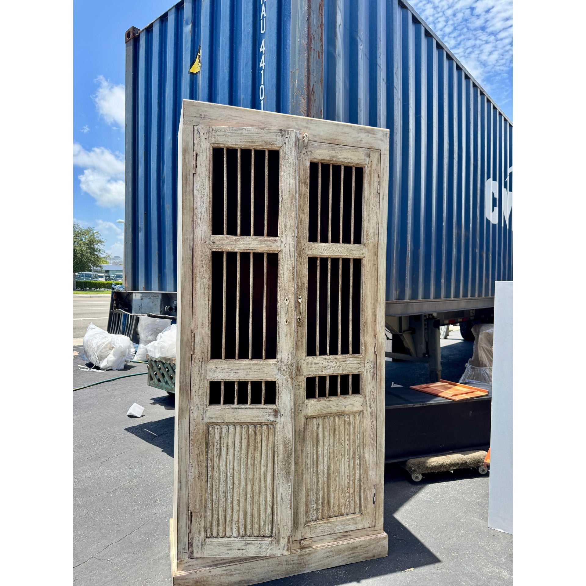 W/D Big Almirah - 43 x 20 x 92 in India Sourcing