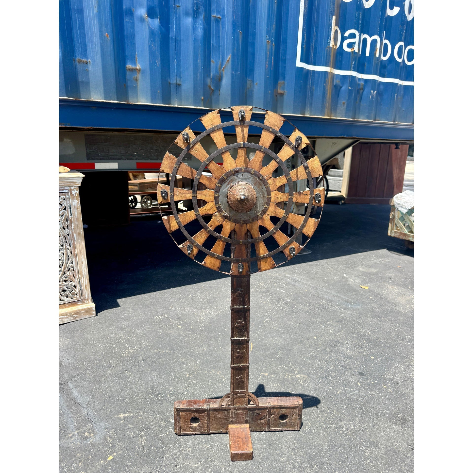 W/D Stand - 22 x 14 x 47 in India Sourcing