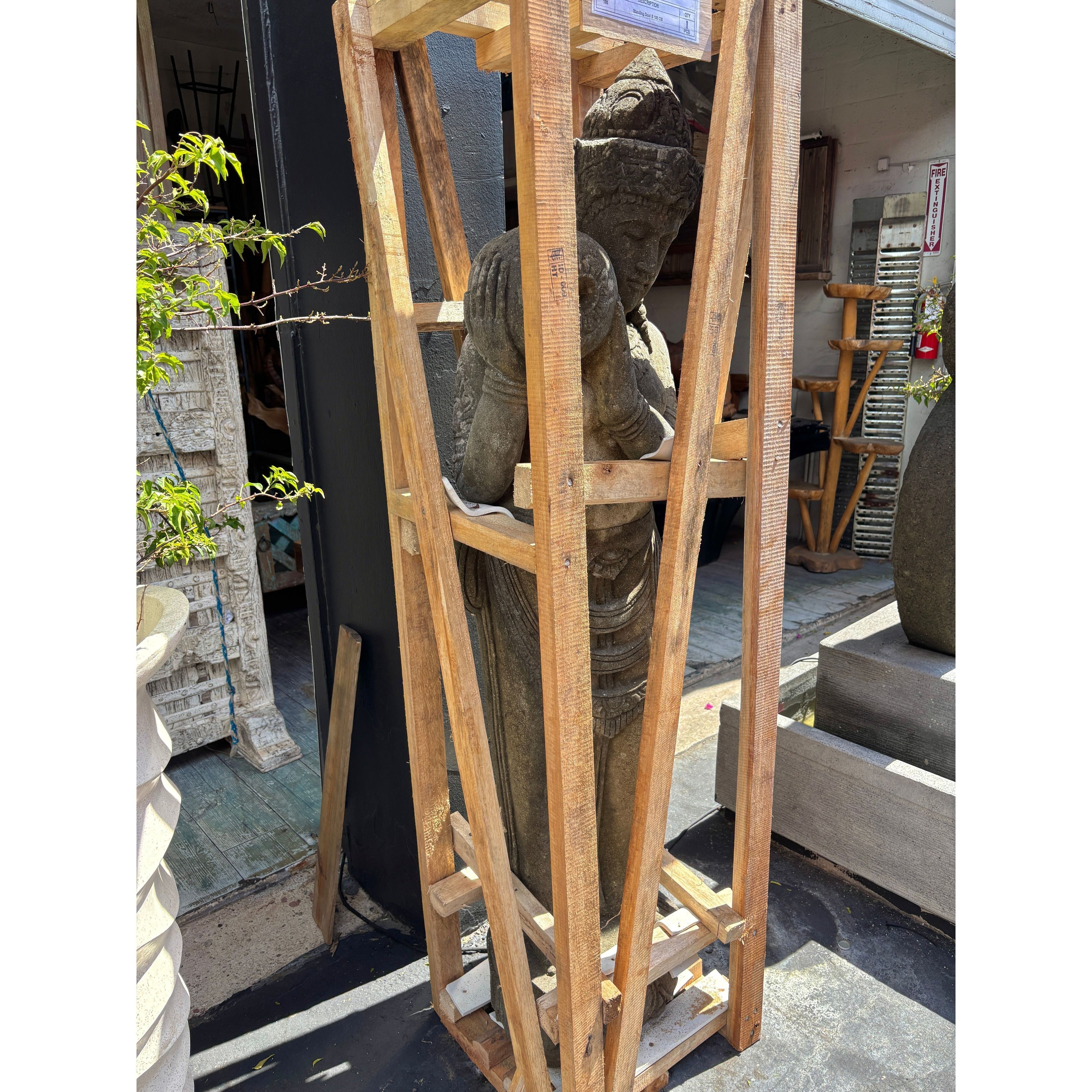 Standing Dewi A Indonesia Sourcing