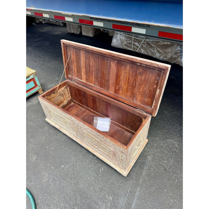 W/D Trunk - 47 x 18 x 18 in India Sourcing