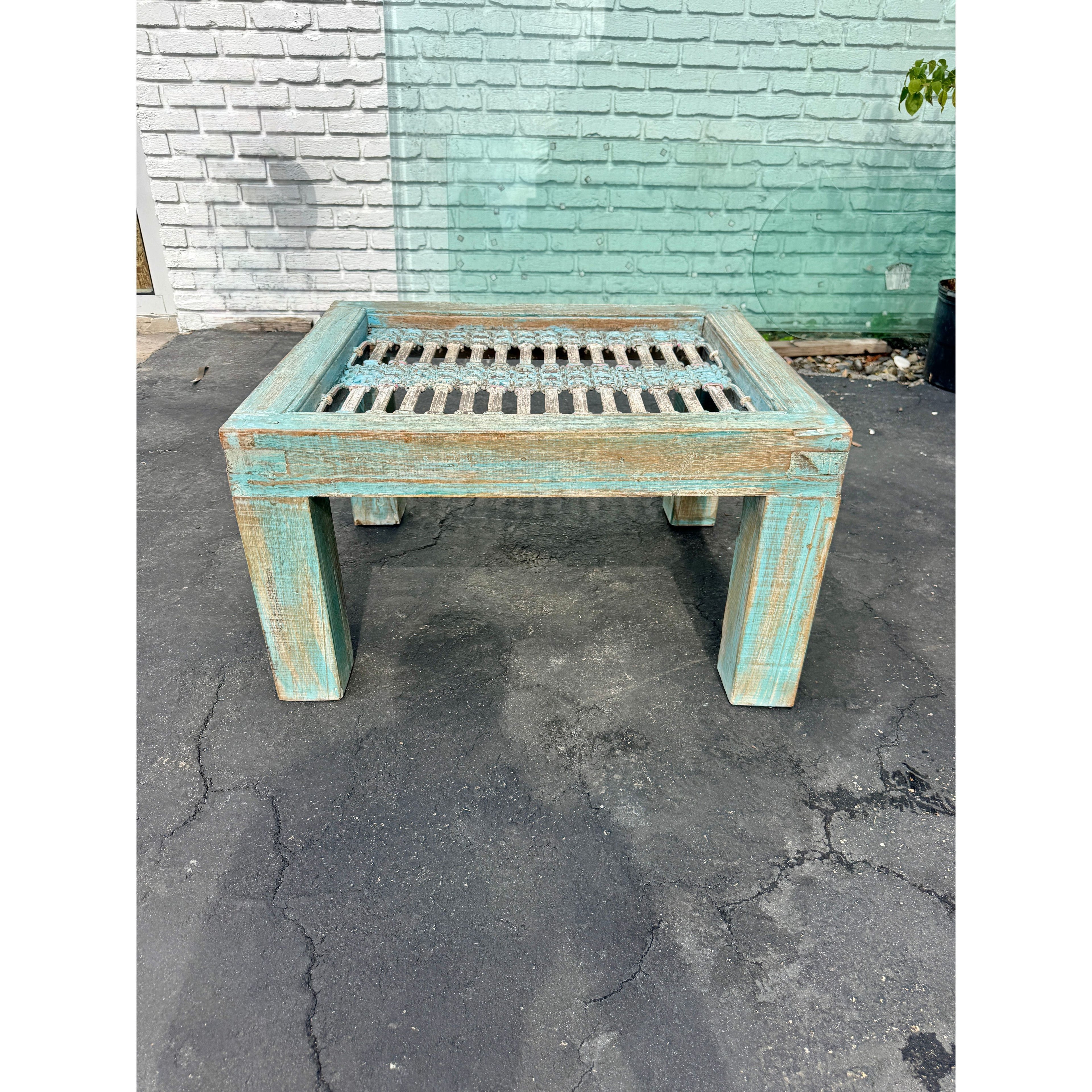W/D Iron Coffee Table - 31 x 26 x 18 in India Sourcing
