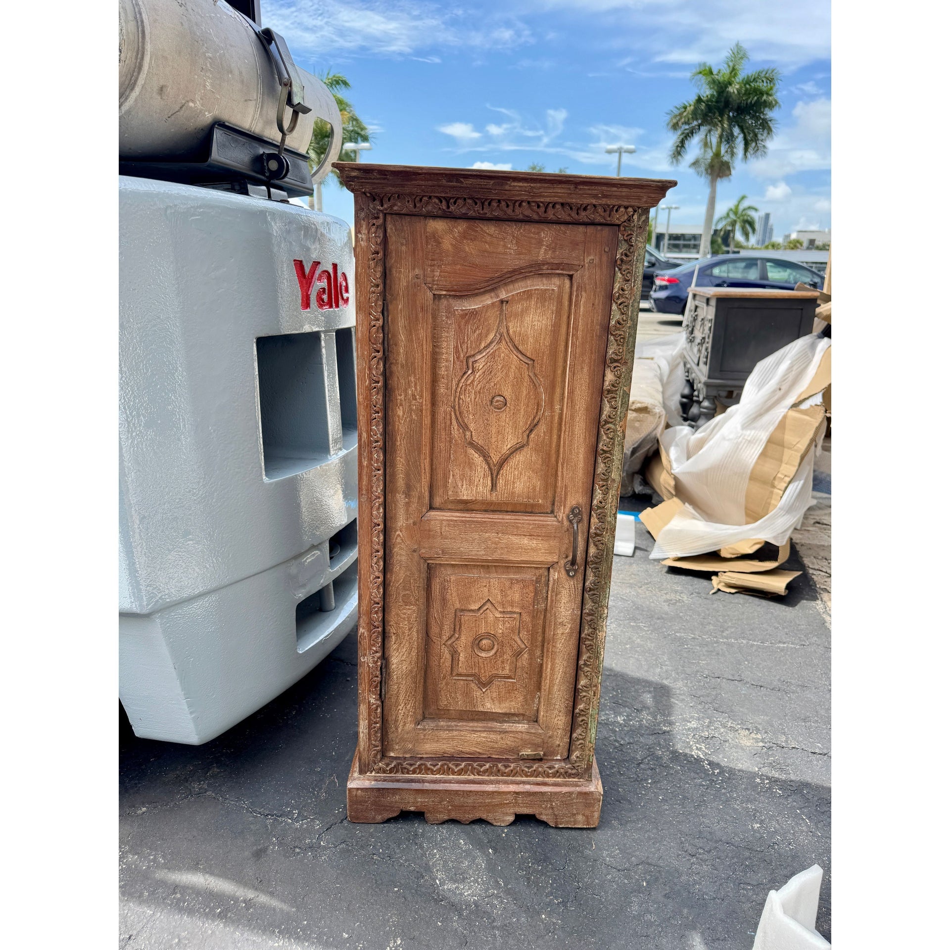 W/D Cabinet - 19 x 12 x 43 in India Sourcing