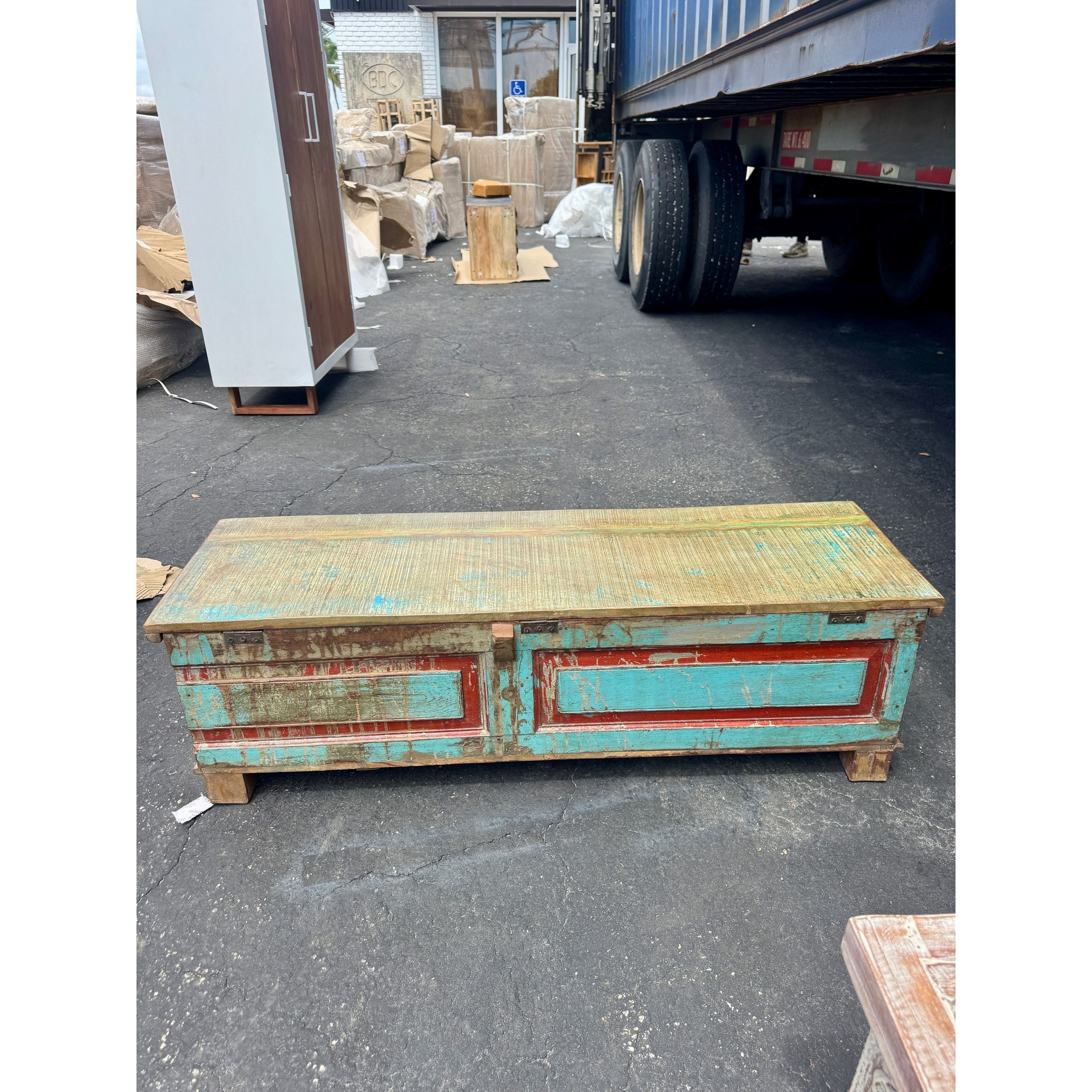 W/D Trunk - 50 x 15 x 15 in India Sourcing