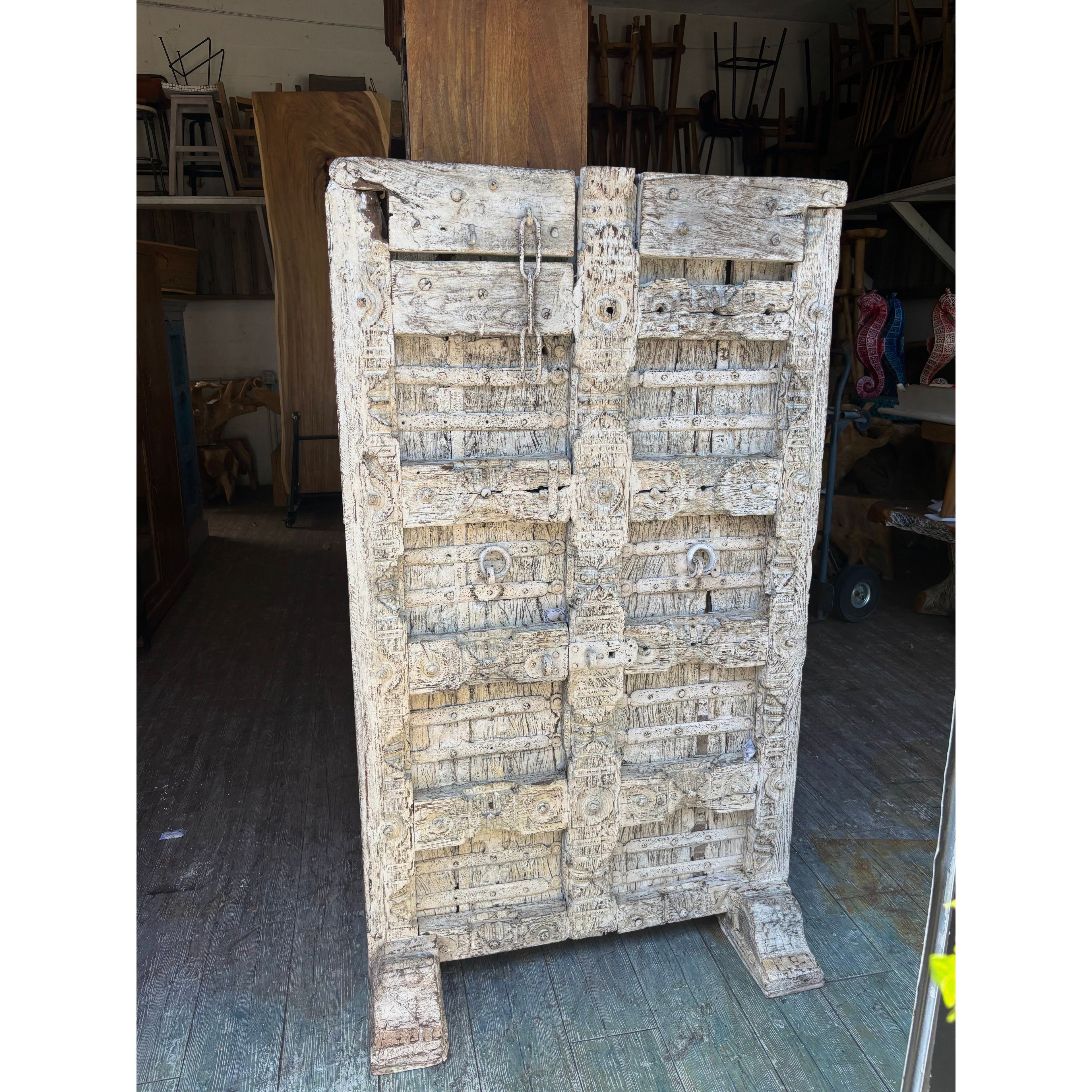 W/D Door Stand - 38 x 16 x 64 in India Sourcing