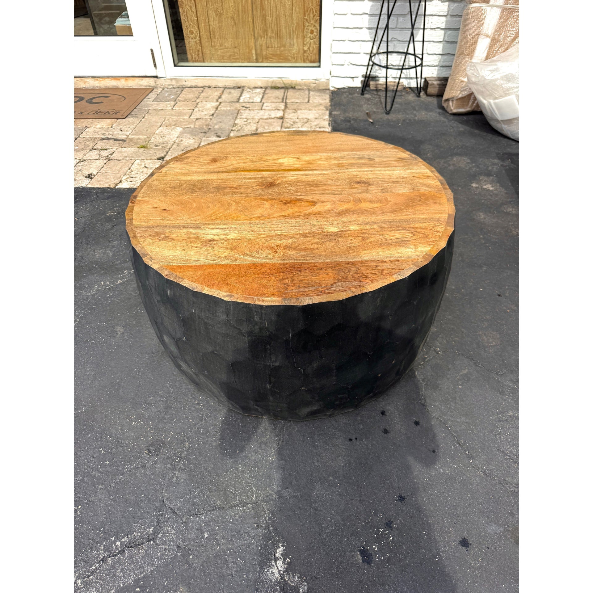 W/D Coffee Table - 34 x 34 x 18 in India Sourcing