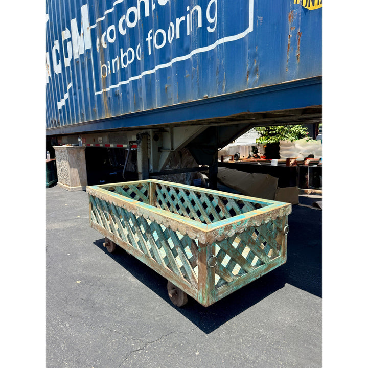 W/D Basket With Whil - 67 x 30 x 24 in India Sourcing
