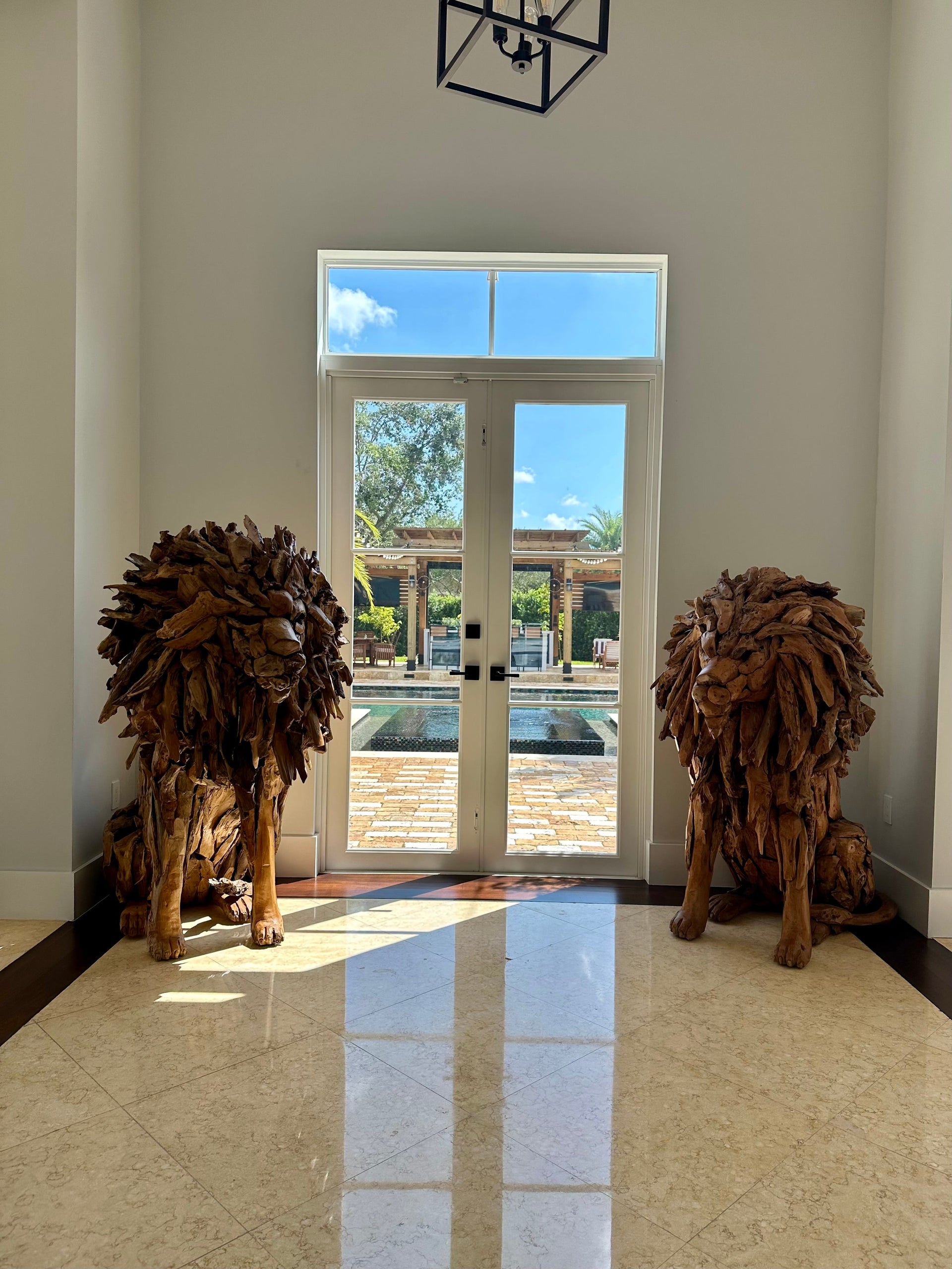 Hand Carved Teak Lion Anteak