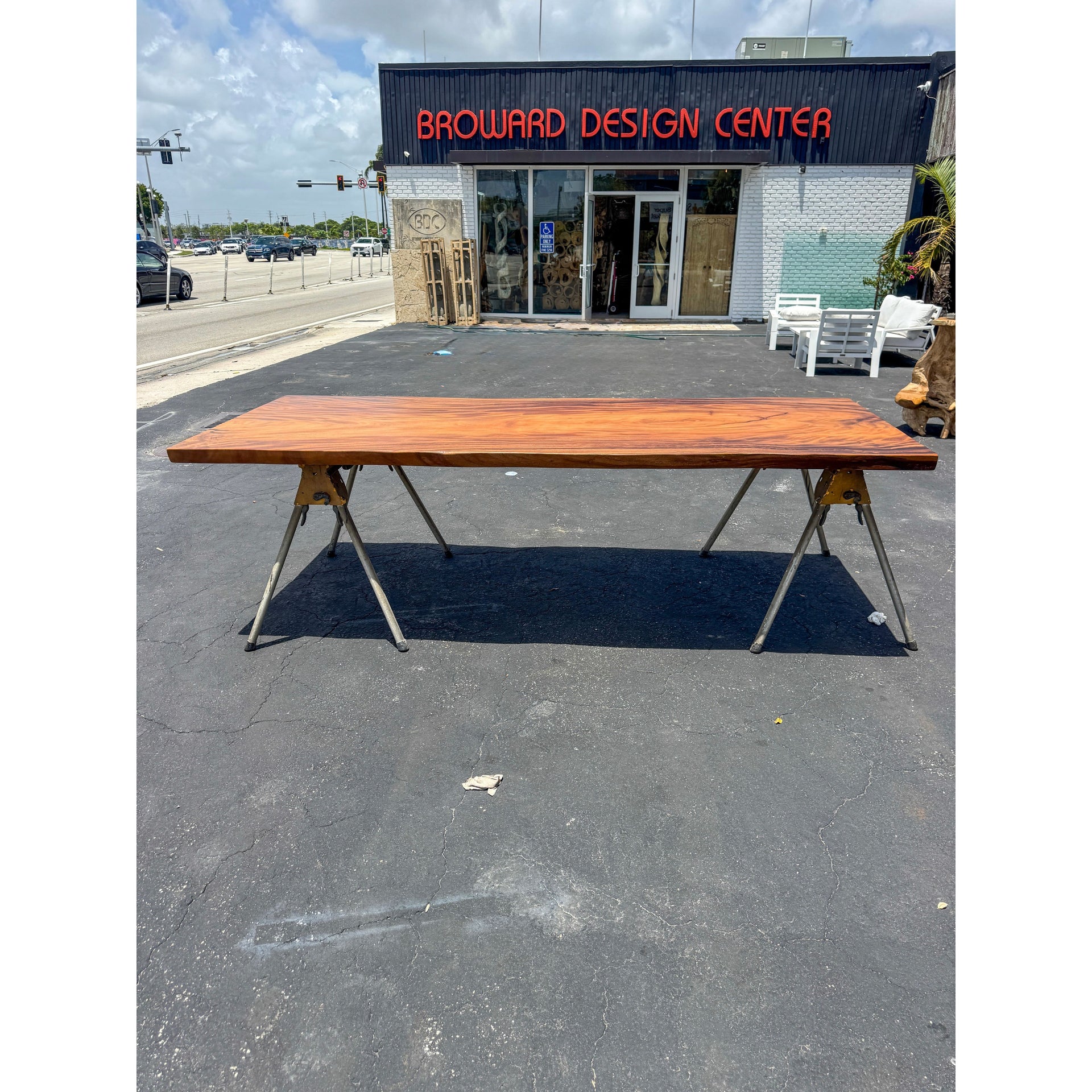 SUAR DINING TABLE 295 X 120 X 7 Anteak