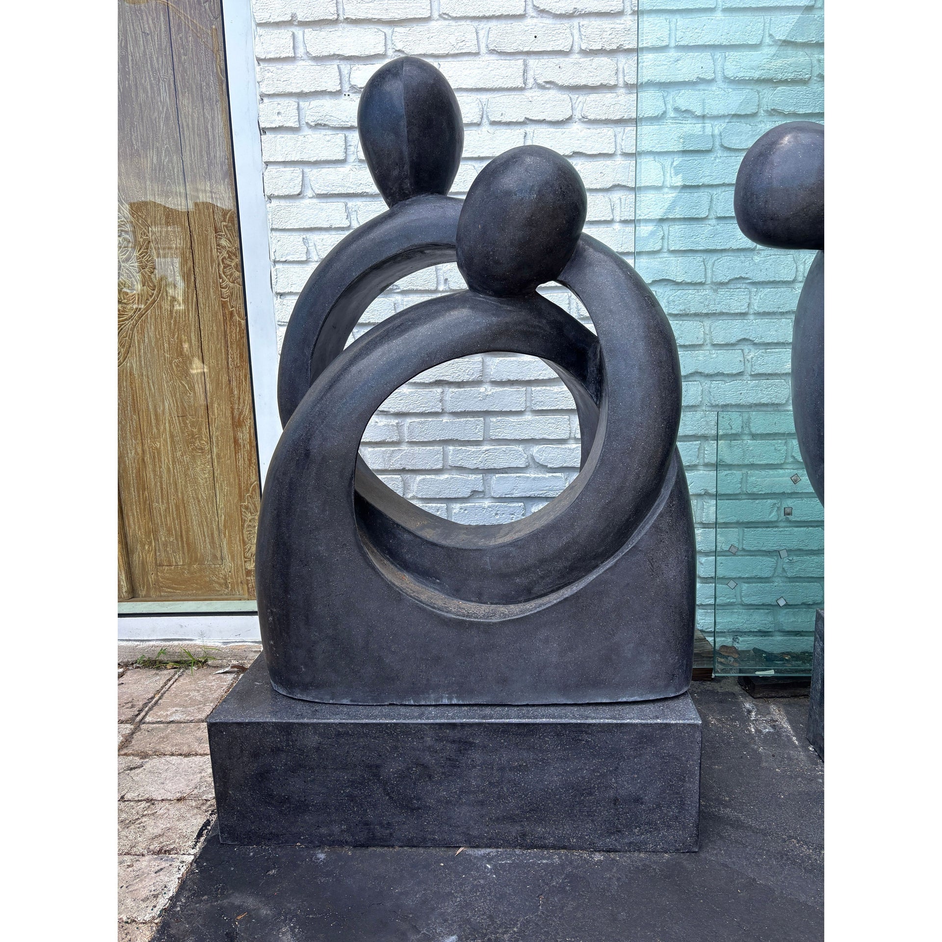 Eternal Embrace Statue with stand Black – Terazzo The Broward Design Center