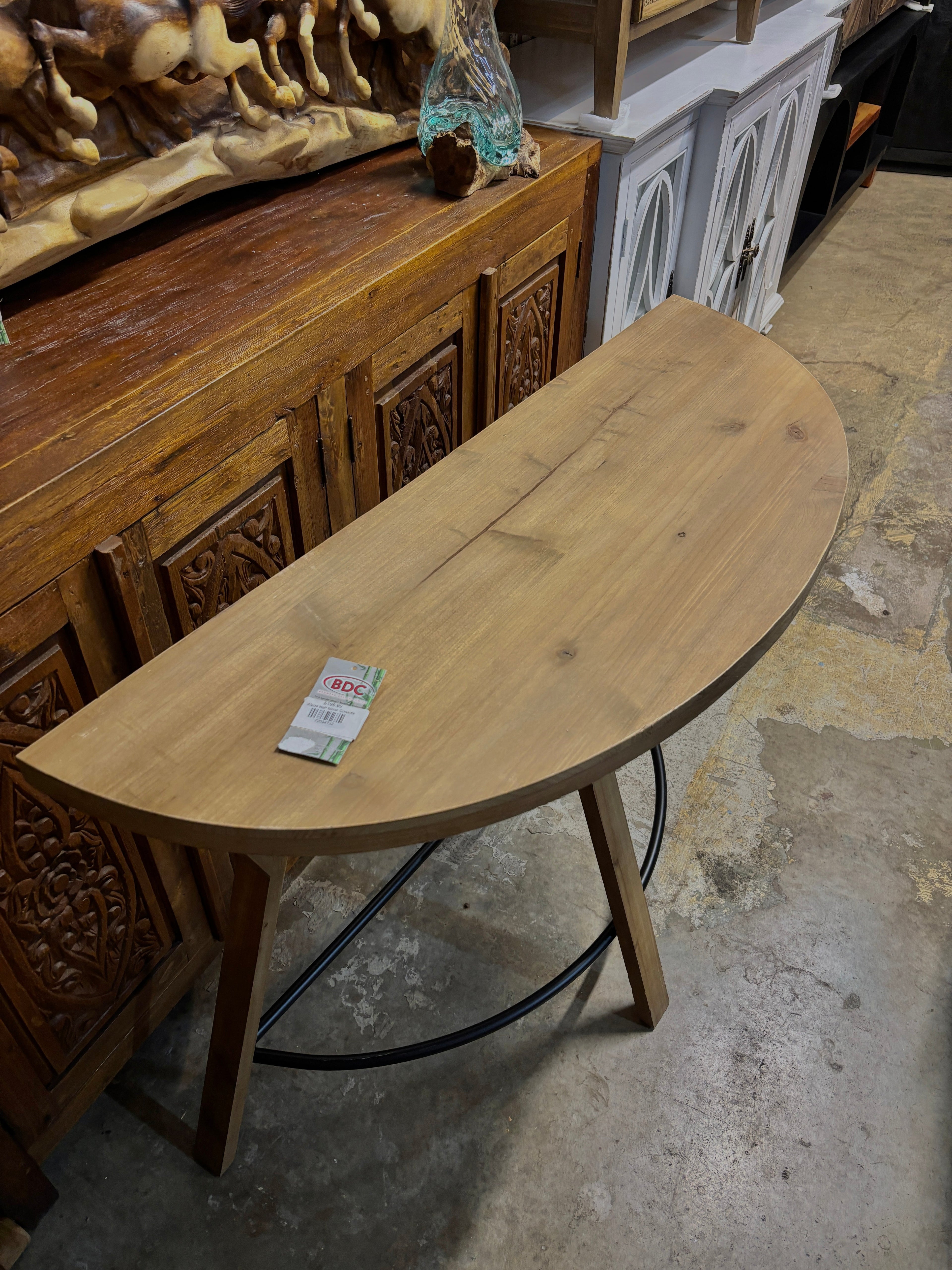 Wood Half Moon Console UMA