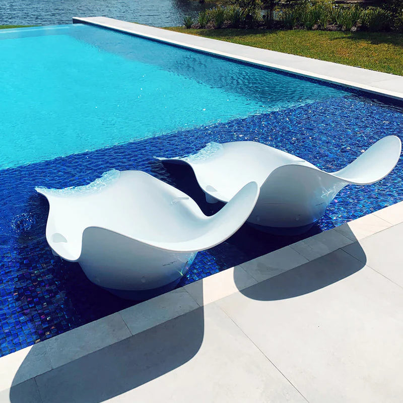 Wave in Pool Chaise Chair Pelican reef