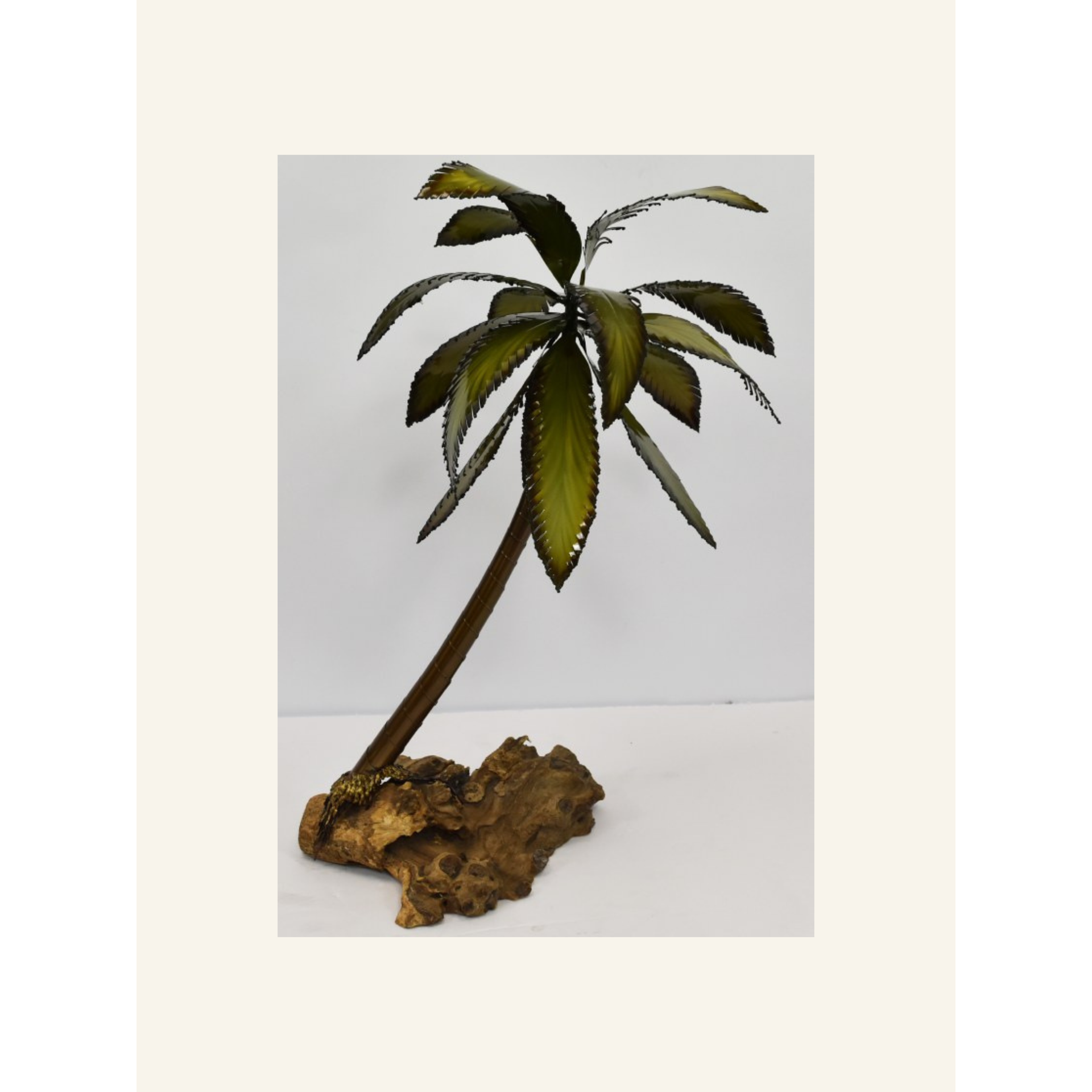 Single Palm Tree on Gamal Base copperart