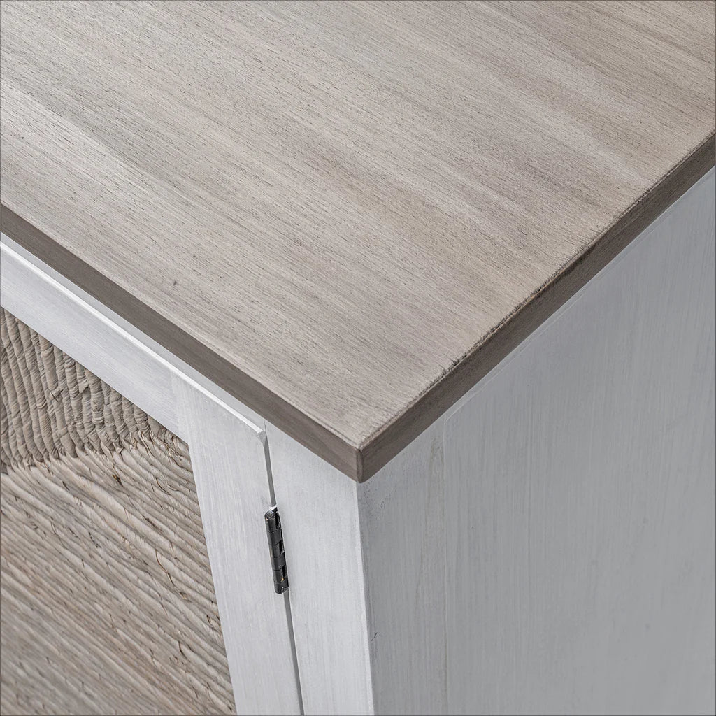 Port Royale 4-Door Credenza Lineage